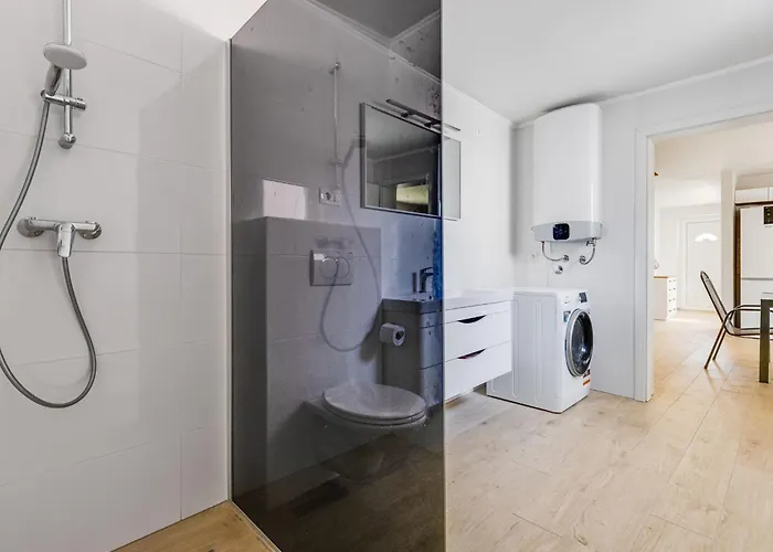 Ivanica By Interhome *