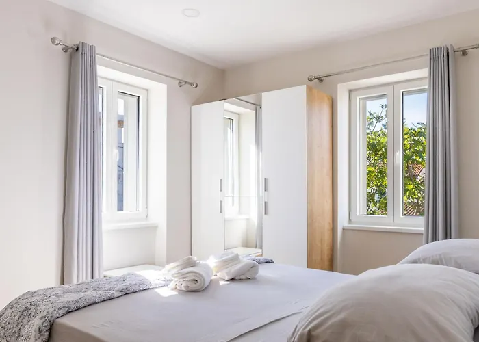 Ivanica By Interhome Zablaće